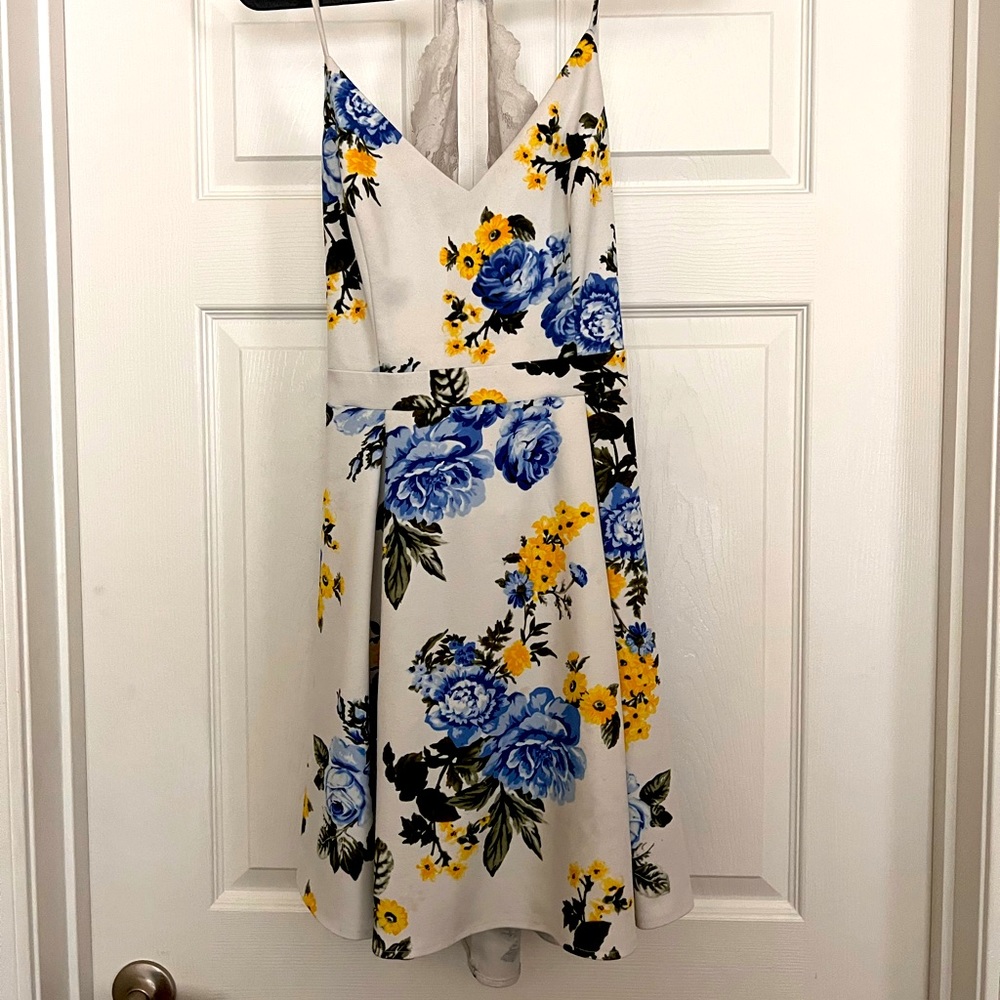 Floral sundress with lace back